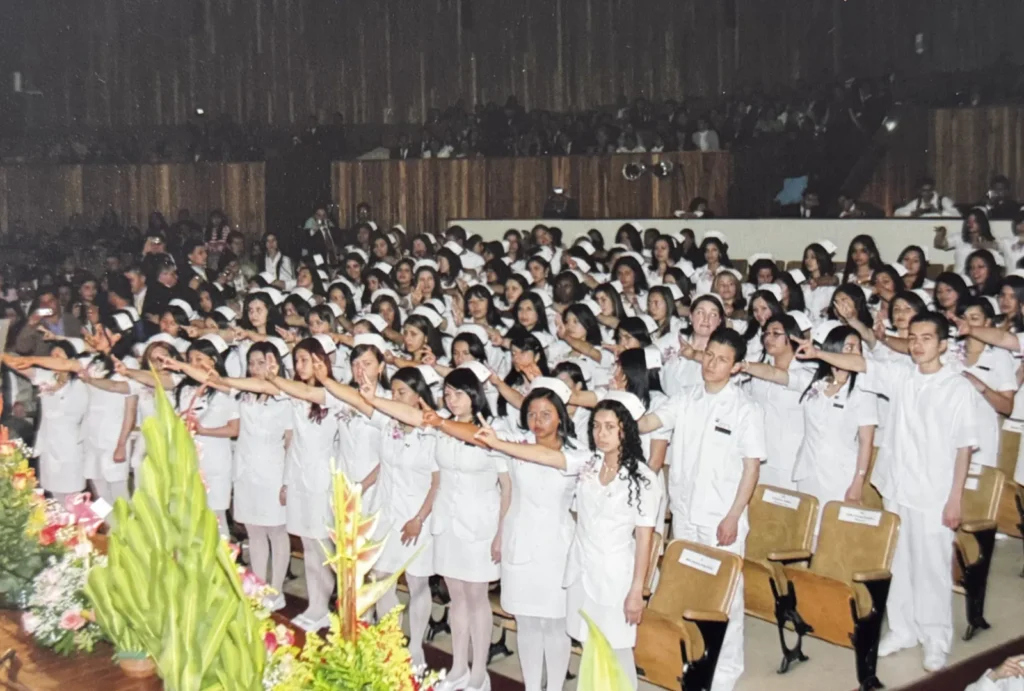 Promoción de auxiliares de enfermería de FUNCA